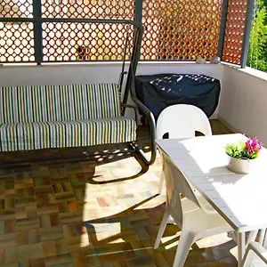 Bran House , San Giorgio a Cremano Italia